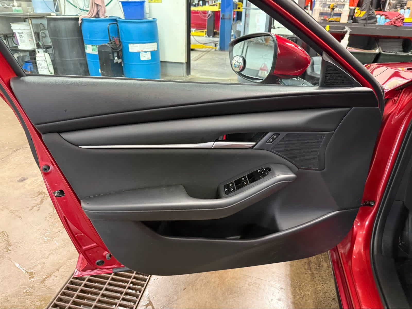 Used 2025 MAZDA MAZDA3 s Sport FWD image 19