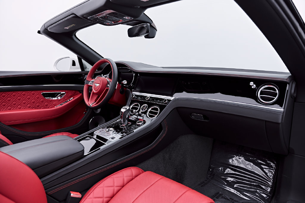 Used 2020 Bentley Continental GT AWD/4WD image 52