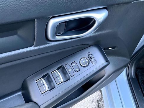 Used 2023 Honda Civic Sport image 31