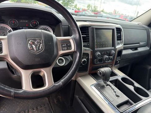 Used 2013 RAM 1500 Laramie w/ Convenience Group AWD/4WD image 22