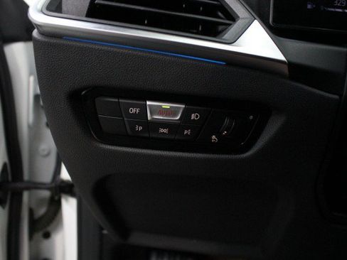 Used 2024 BMW 430i Convertible image 9