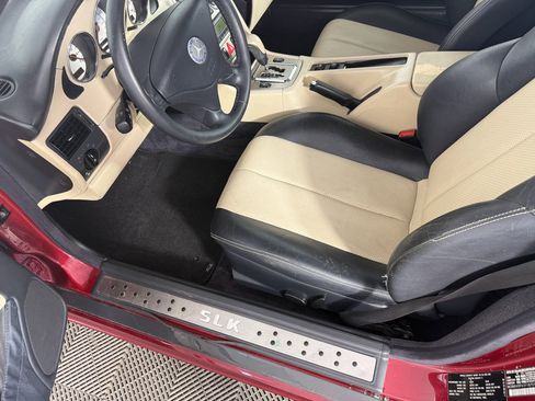 Used 2001 Mercedes-Benz SLK 230 Kompressor image 14