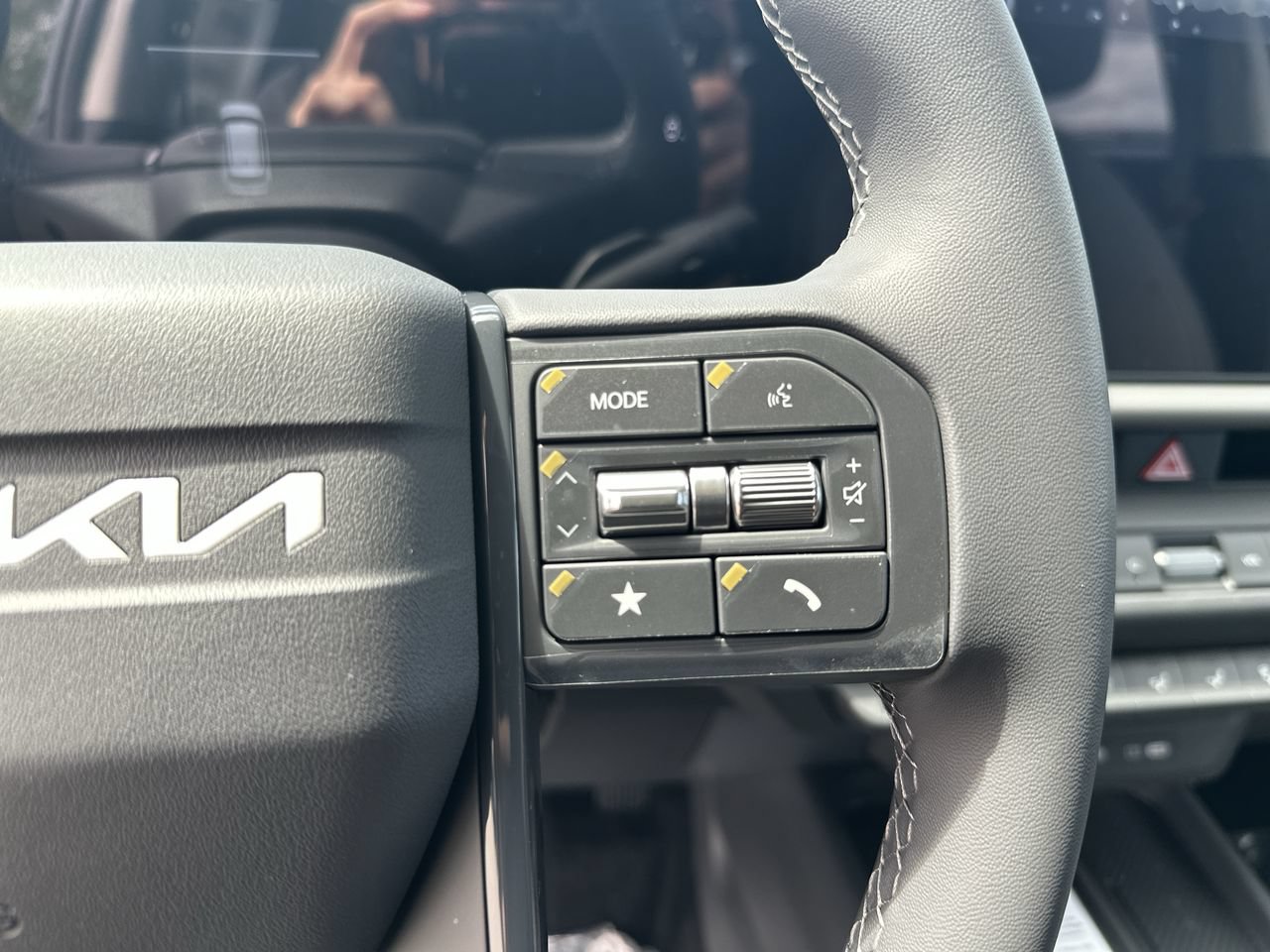 New 2027 Kia Seltos S FWD image 7