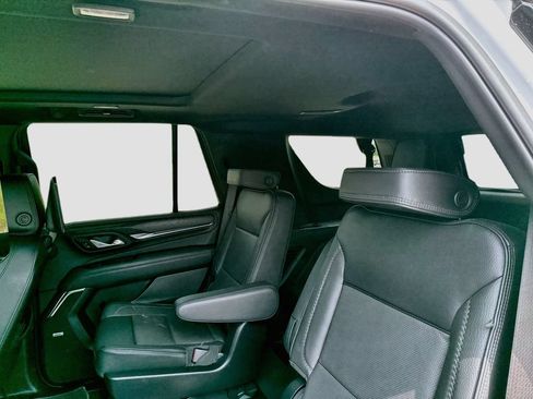 Used 2024 GMC Yukon Denali w/ Denali Reserve Package AWD/4WD image 27