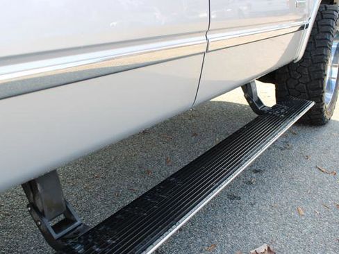 Used 2013 Ford F150 Platinum AWD/4WD image 17