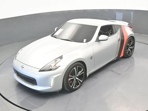 Used 2020 Nissan 370Z w/ Sport Package image 41