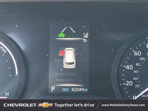 Used 2023 Toyota Sienna XLE image 16