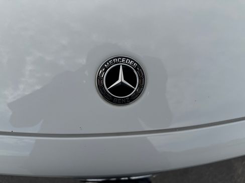 Certified 2020 Mercedes-Benz GLB 250 4MATIC image 23