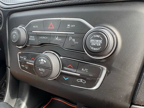 Used 2020 Dodge Charger Scat Pack image 36