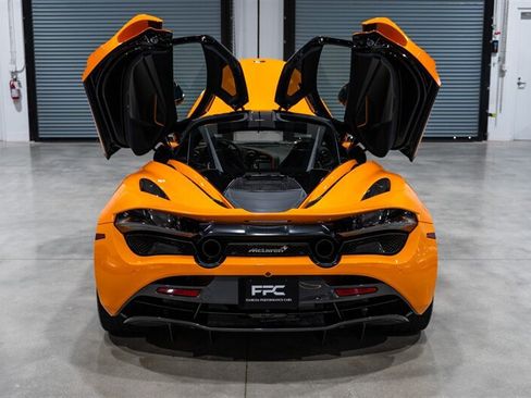 Used 2019 McLaren 720S Performance RWD image 37