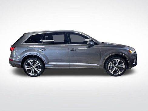 Used 2023 Audi Q7 3.0T Premium Plus w/ Premium Plus Package AWD/4WD image 6