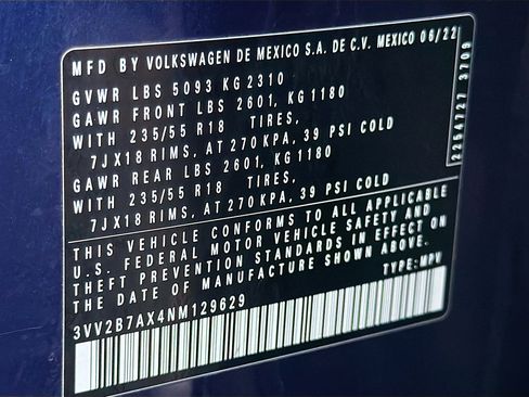 Used 2022 Volkswagen Tiguan SE image 43