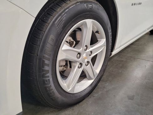 Used 2024 Chevrolet Malibu LS FWD image 31