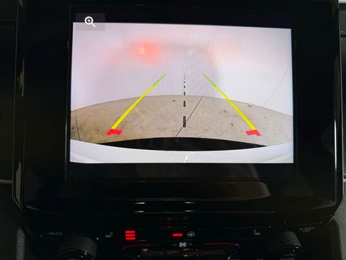 Certified 2025 Jeep Grand Cherokee L Altitude image 20