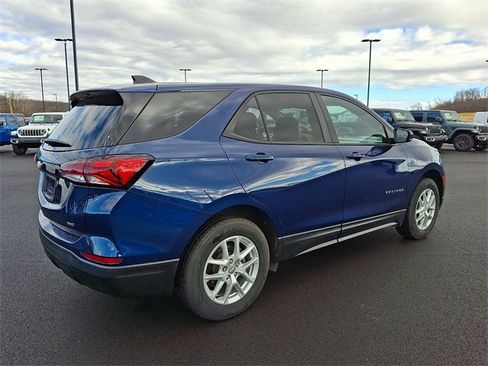Used 2023 Chevrolet Equinox LS w/ LS Convenience Package image 10