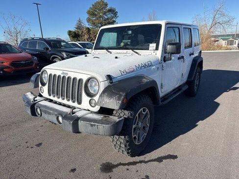 Used 2015 Jeep Wrangler Unlimited Rubicon w/ Connectivity Group image 7