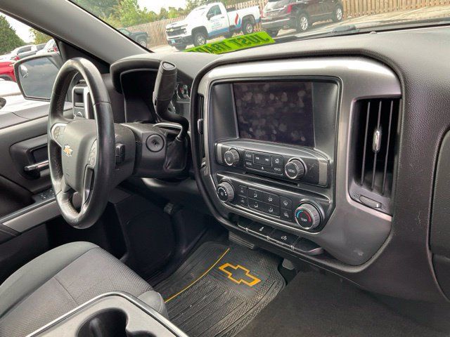 Used 2016 Chevrolet Silverado 1500 LT AWD/4WD image 11