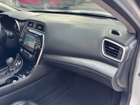 Used 2018 Nissan Maxima 3.5 SL image 18