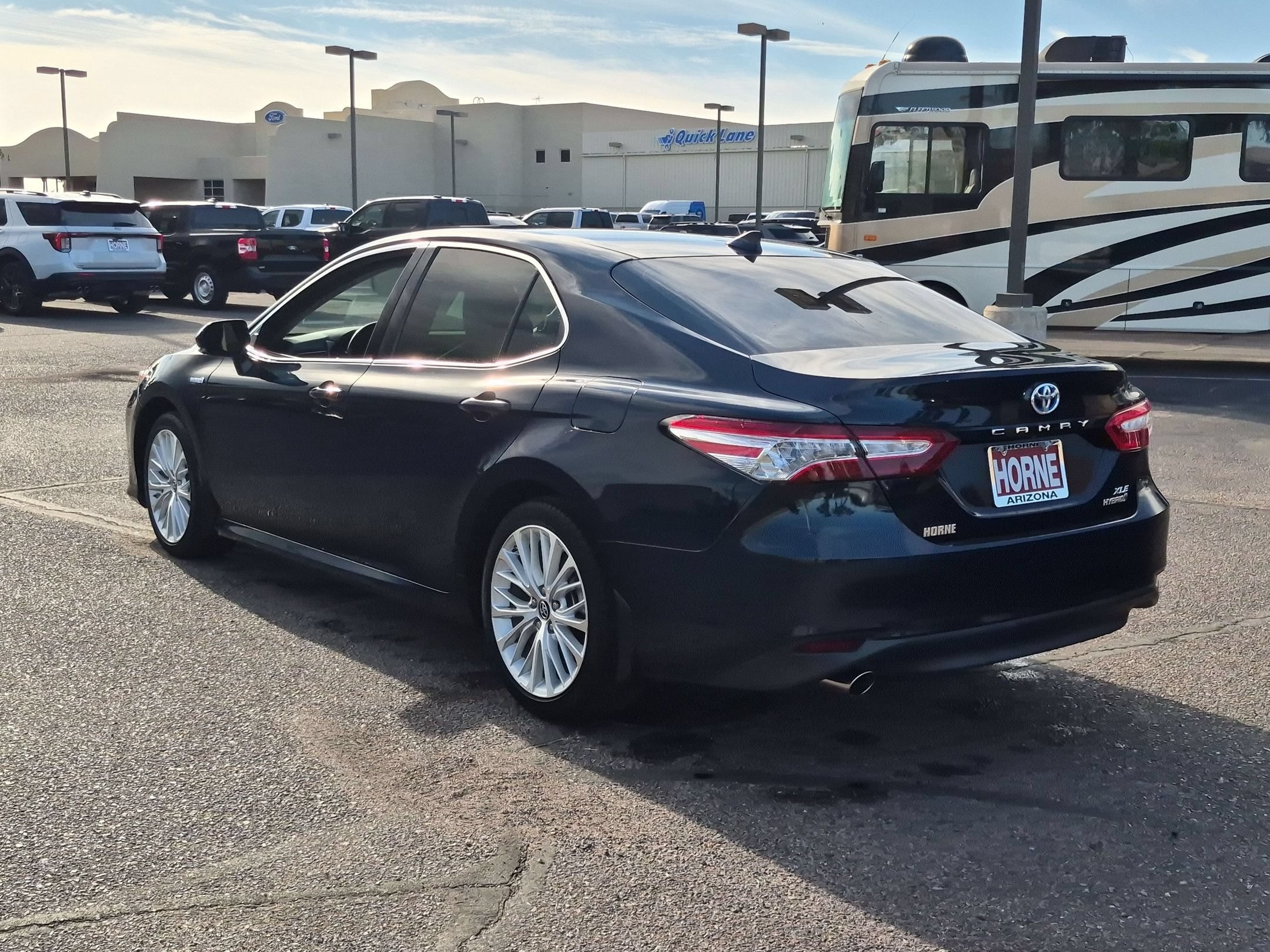 Used 2019 Toyota Camry XLE w/ Driver Assist Package FWD image 8