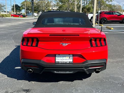 Used 2024 Ford Mustang Premium image 7