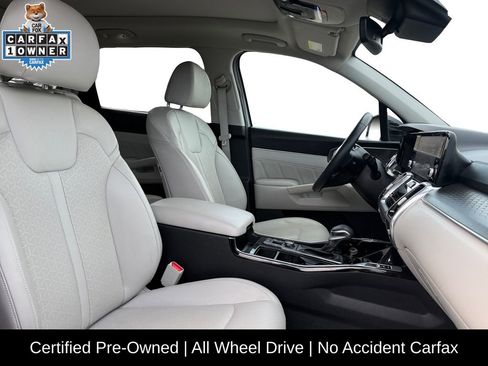 Certified 2023 Kia Sorento SX image 15