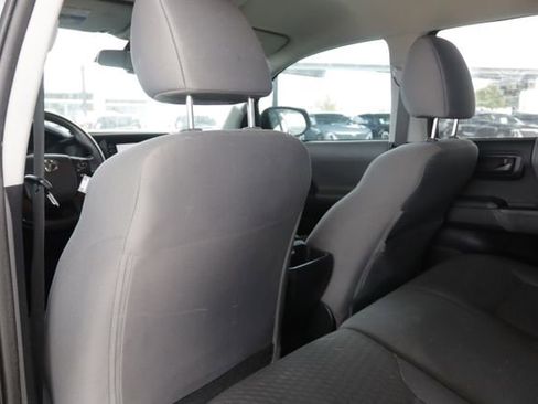 Used 2022 Toyota Tacoma image 25