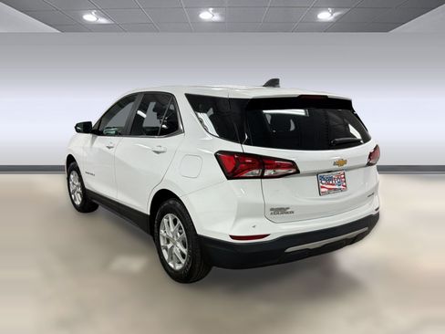 Used 2022 Chevrolet Equinox LT AWD/4WD image 3
