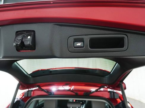 Used 2020 Honda CR-V Touring image 7