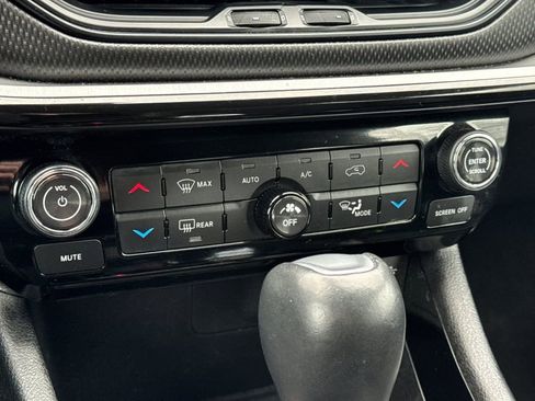 Used 2024 Jeep Compass Trailhawk AWD/4WD image 20