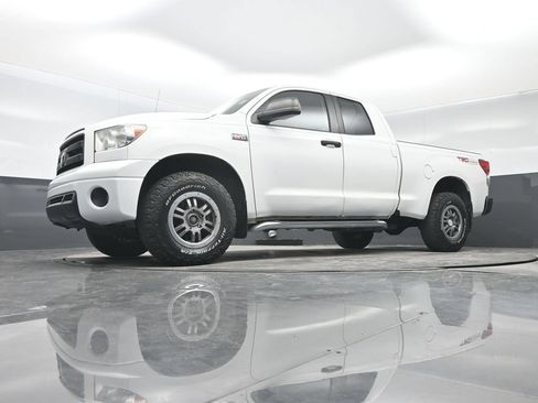 Used 2013 Toyota Tundra 4x4 Double Cab w/ TRD Rock Warrior Pkg image 26