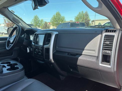 Used 2016 RAM 1500 Classic SLT w/ Cold Weather Group AWD/4WD image 24