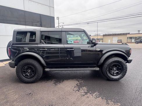 Used 2024 Ford Bronco Wildtrak image 8