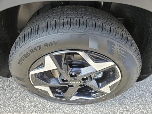 New 2026 Kia Seltos EX image 11