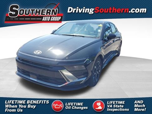 Used 2024 Hyundai Sonata SEL FWD image 1