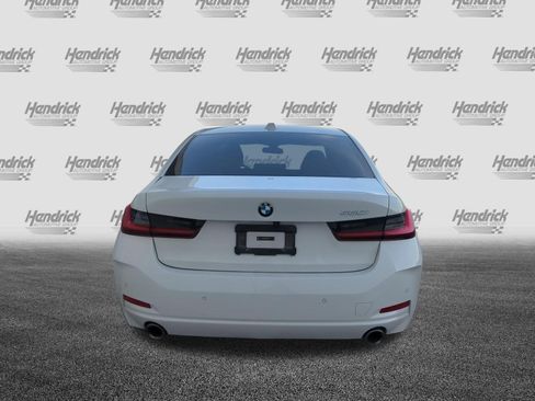 Used 2023 BMW 330i Sedan w/ Premium Package RWD image 9