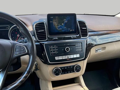 Used 2017 Mercedes-Benz GLE 350 image 7