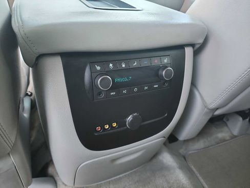 Used 2007 Chevrolet Suburban LTZ w/ LTZ Preferred Equipment Group image 29