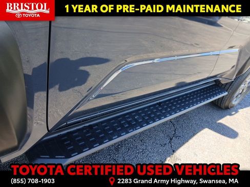 Used 2025 Toyota 4Runner SR5 image 13