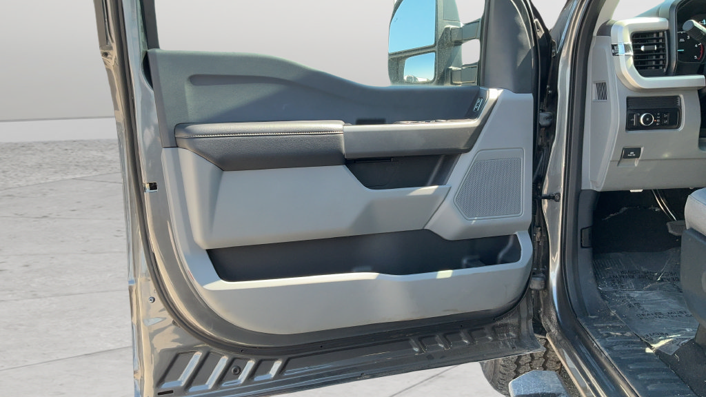 New 2026 Ford F250 XL w/ STX Appearance Package AWD/4WD image 18