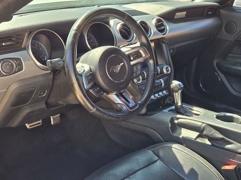 Used 2019 Ford Mustang GT Premium RWD image 21
