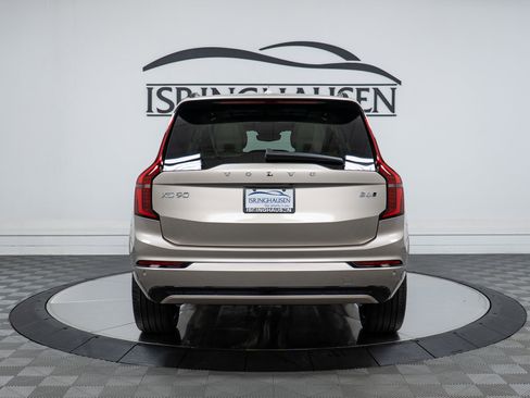 New 2026 Volvo XC90 B6 Ultra w/ Protection Package image 6