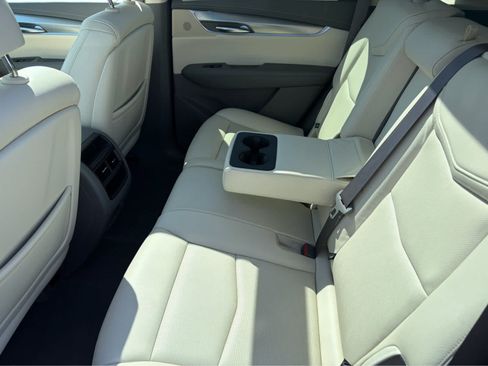 Used 2019 Cadillac XT5 Luxury AWD/4WD image 23