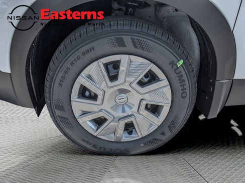 New 2026 Nissan Kicks S image 27