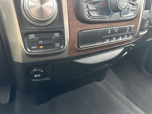 Used 2018 RAM 1500 Laramie w/ Convenience Group image 21
