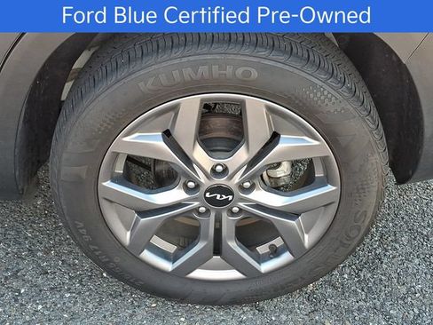 Used 2024 Kia Seltos S FWD image 11