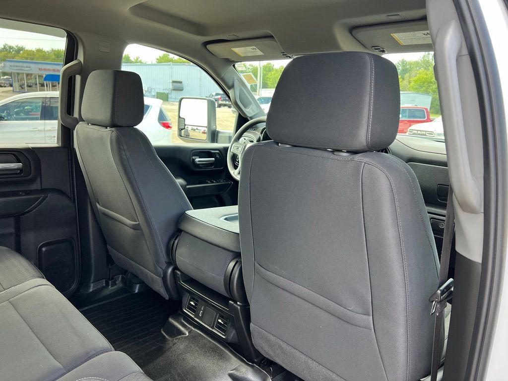 Used 2024 Chevrolet Silverado 2500 Custom w/ Custom Convenience Package AWD/4WD image 14