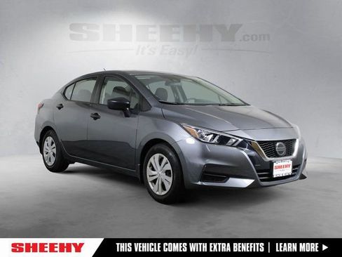 Certified 2021 Nissan Versa S image 1