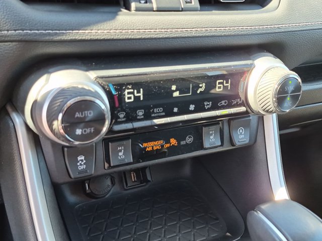 Certified 2021 Toyota RAV4 XLE Premium AWD/4WD image 14