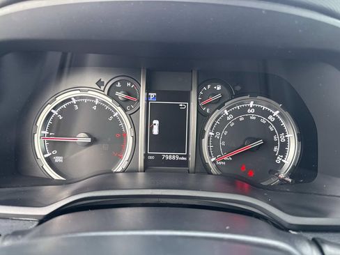 Used 2022 Toyota 4Runner TRD Off-Road Premium image 45