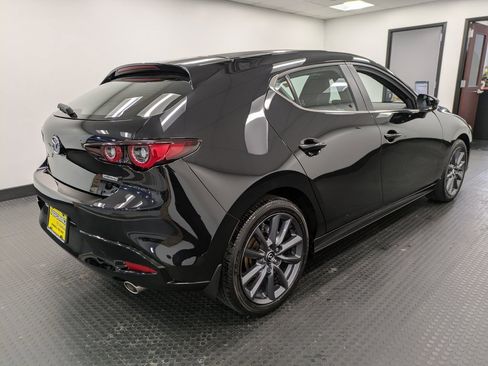 Certified 2025 MAZDA MAZDA3 s image 4